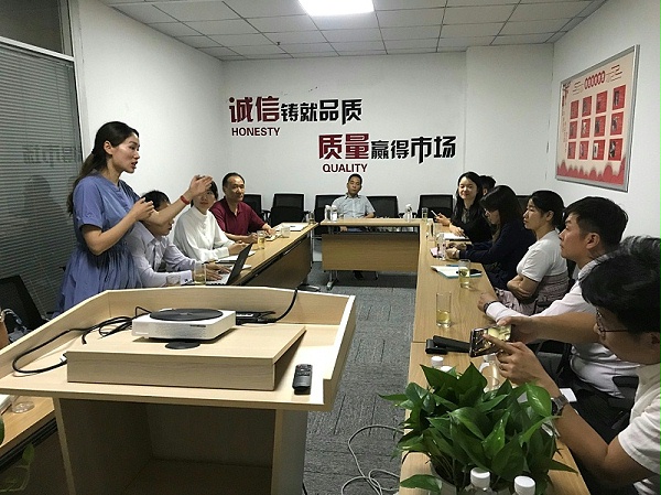 速耐气动工具顾问对接会现场