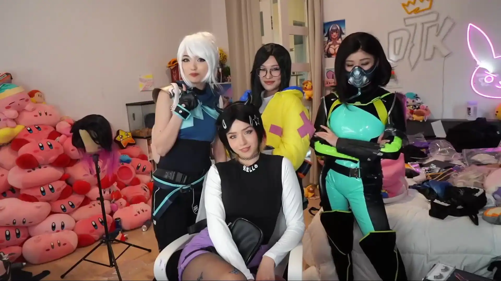 Emiru, Pokimane, Aria, Hyoon - Valorant Cosplays #1